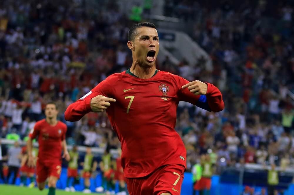 Smeruje Cristiano Ronaldo na Etihad Stadium?
