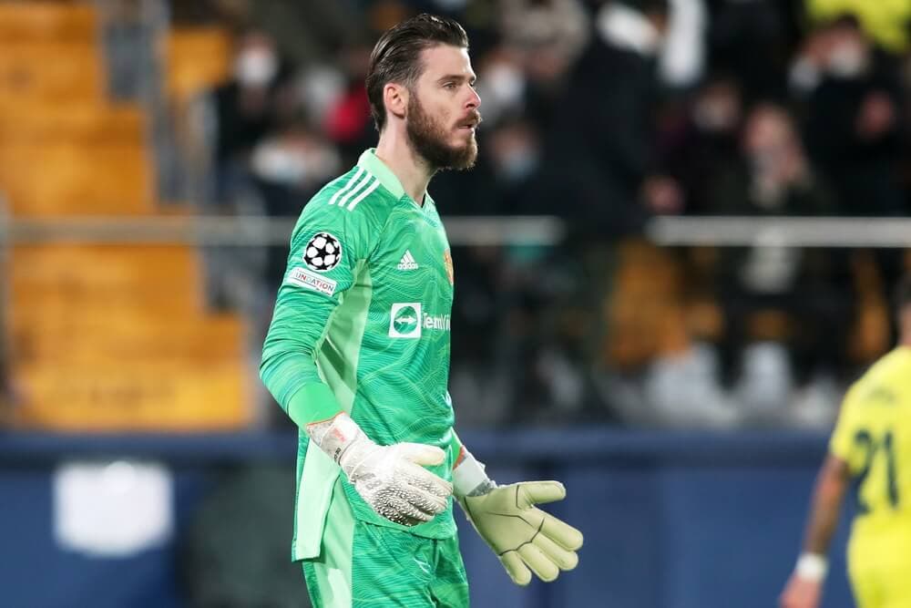Manchester United má momentálne k trofejam ďaleko, priznáva de Gea