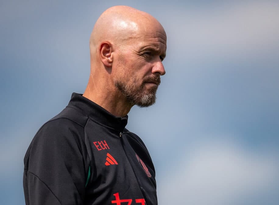 Scholes: Ten Hag bude po sezóne prepustený