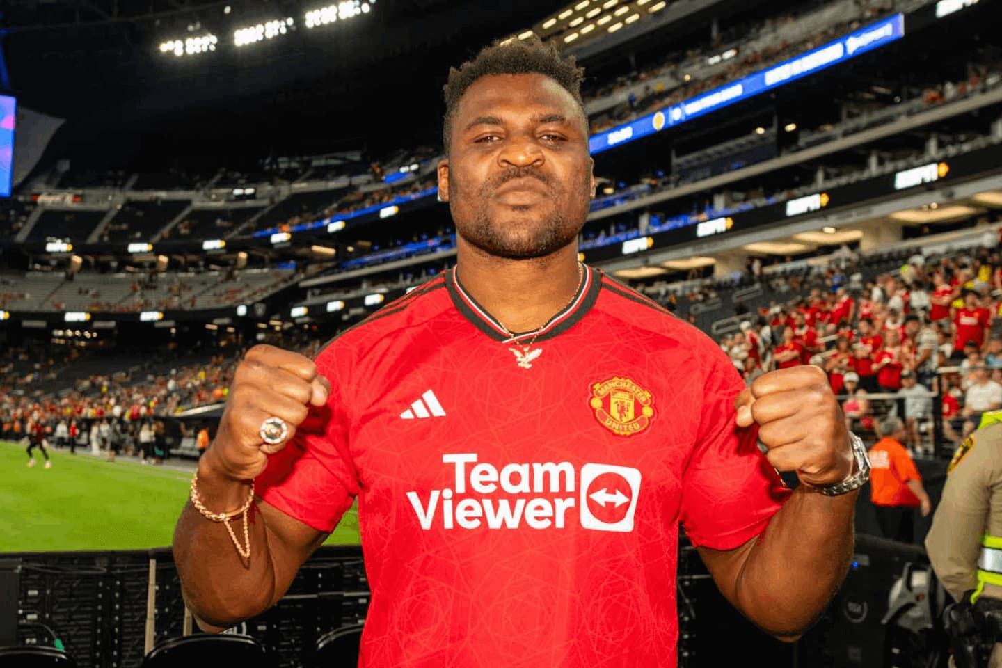 Ngannou: Som obľúbeným boxerom United v ťažkej váhe