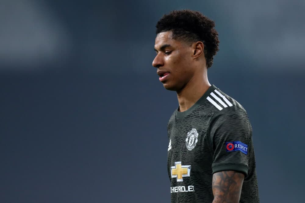 Parker: Rashford by sa mal nad sebou zamyslieť