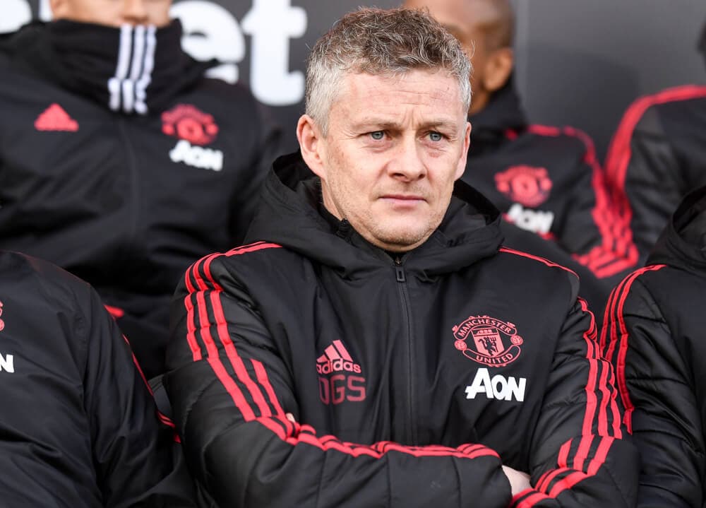 Ole potrebuje zlepšiť realizačný tím, zhodujú sa Allardyce a Parker
