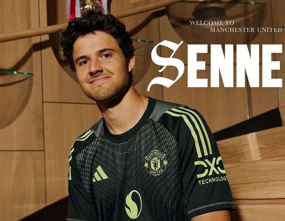 Oficiálne: Manchester United podpísal Lammensa