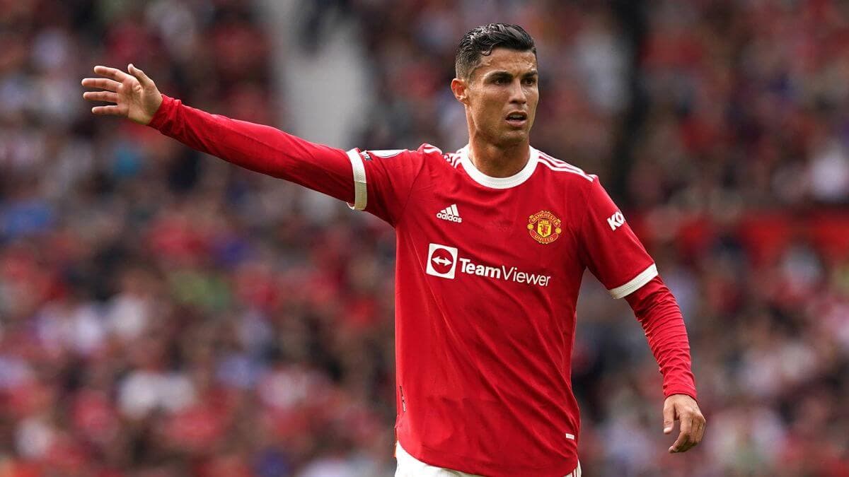 Ronaldov odchod na poslednú chvíľu? Mendes rokuje s Neapolom