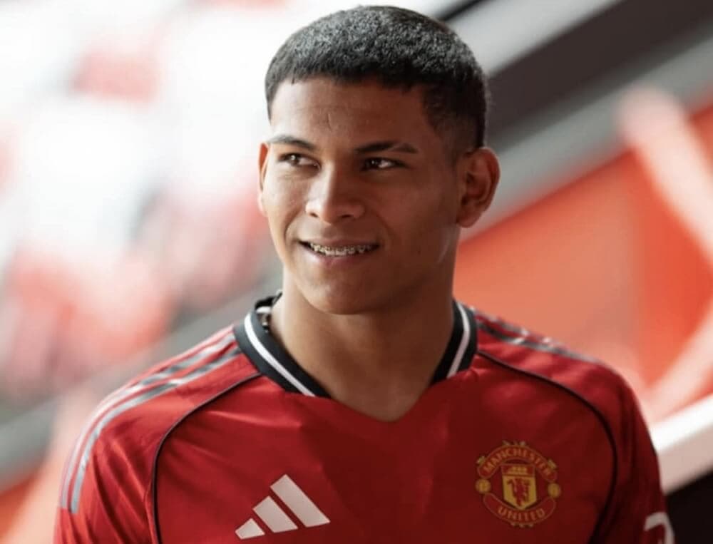 Ako napreduje vývoj Diega Leóna v Manchestri United?