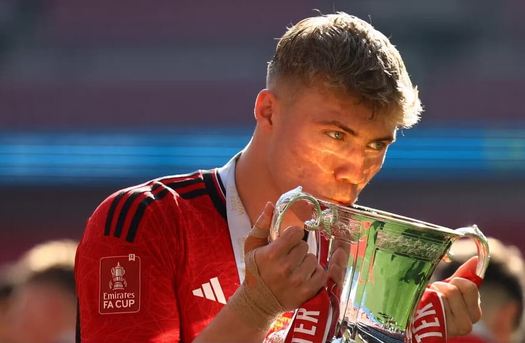 Hojlund: V Manchestri United cítite neuveriteľný tlak